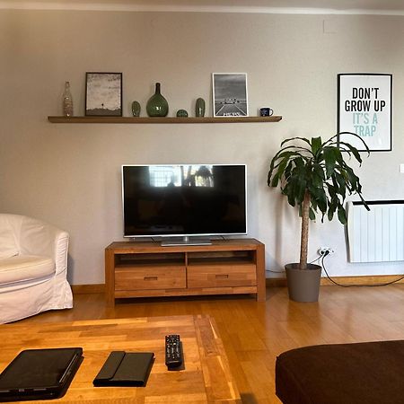 Moderno Apartamento En El Centro Vilanova i la Geltrú Exteriör bild