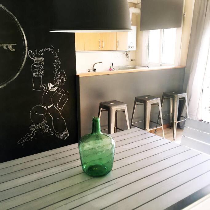 Moderno Apartamento En El Centro Vilanova i la Geltrú Exteriör bild